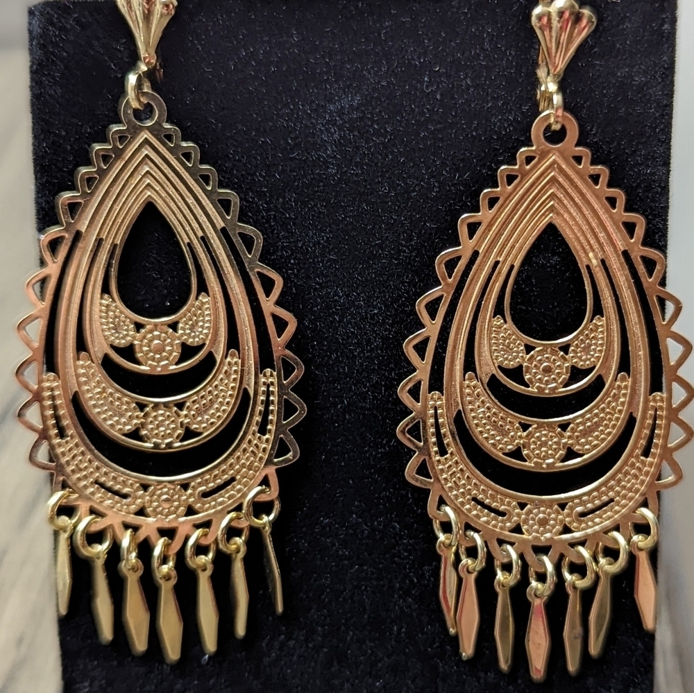 Fancy Gold Plated Filigree Dangling Earrings